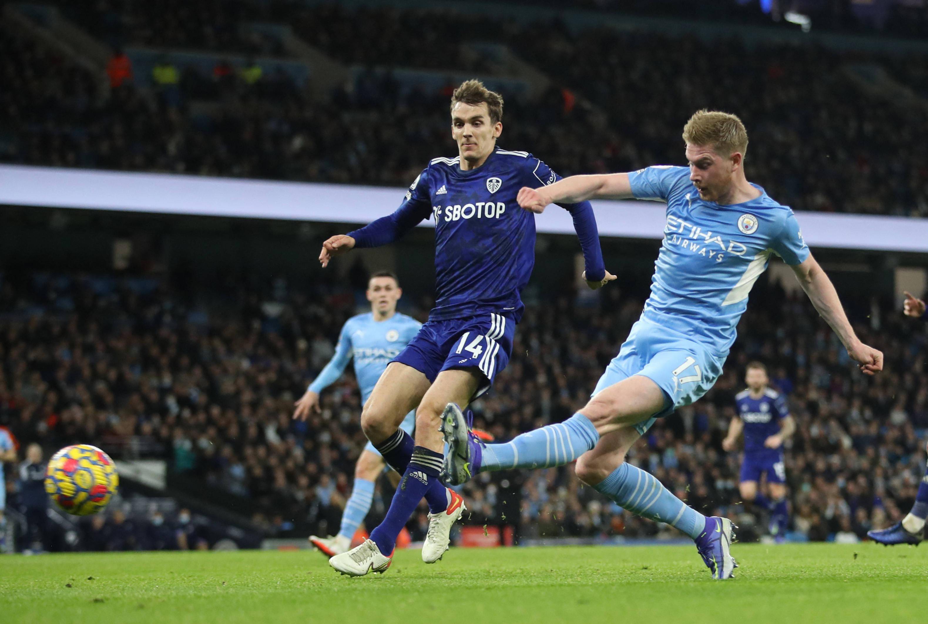 足球——中乙：甘肃职业足球再启.